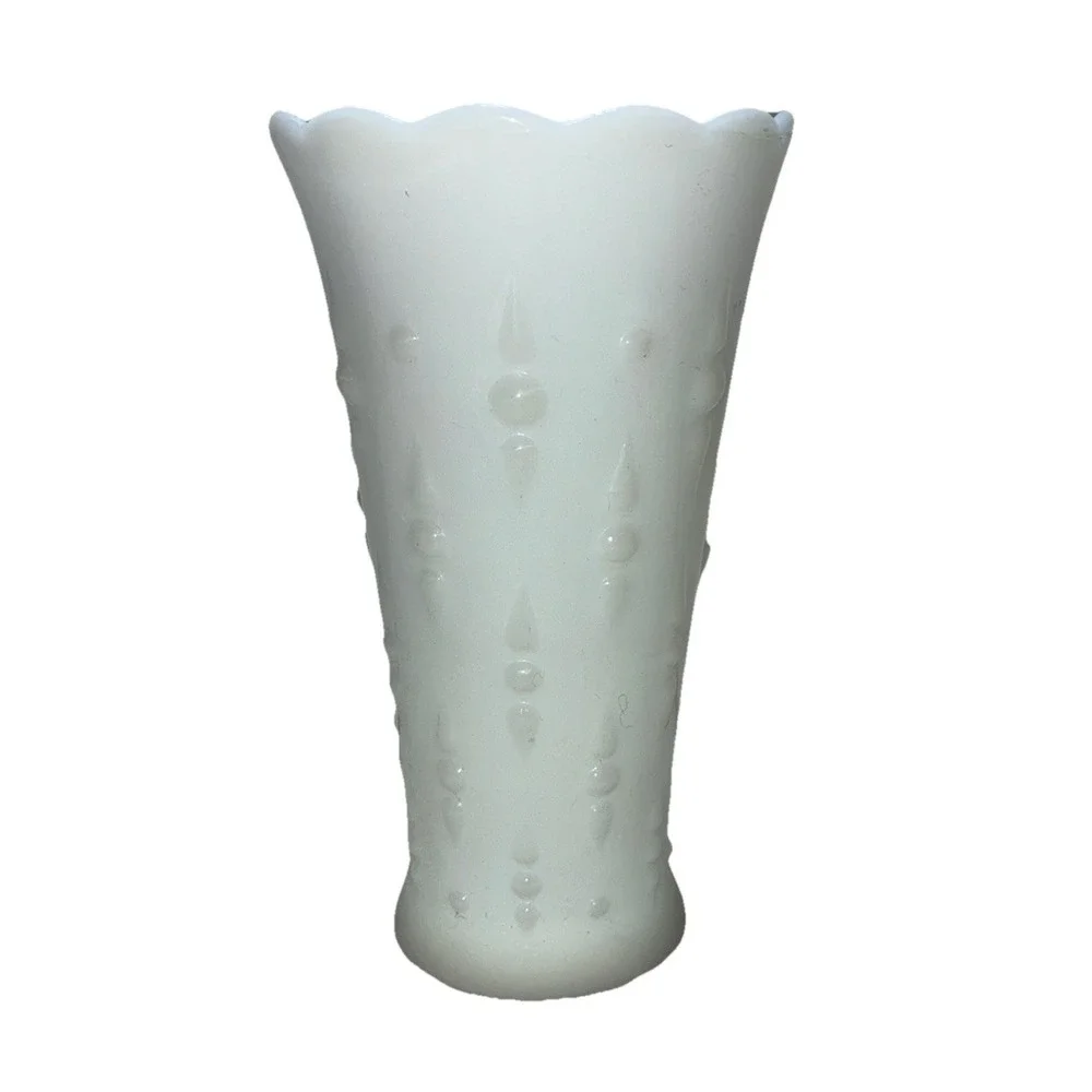 Vintage Anchor Hocking Milk Glass Vase Dots Arrows 7.5